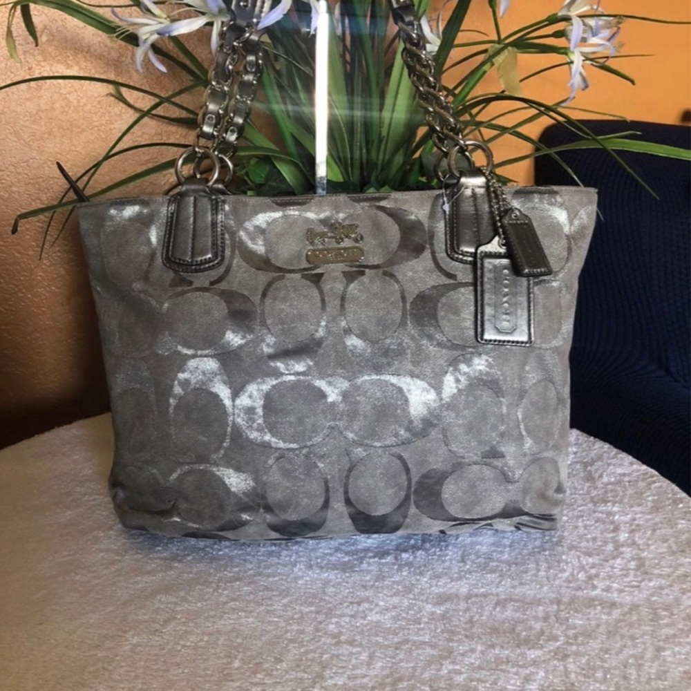 💥Flash Sale Today💥Like New Coach Purse
